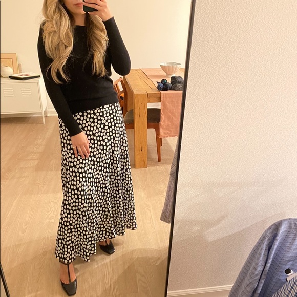 Zara Long Bias Cut Skirt Small - Picture 2 of 4